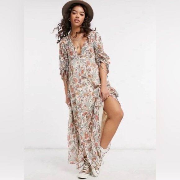 ☮️ Free People; BEAUTIFUL & Romantic “Earthfolk” Floral Maxi Dress in Sz. Small! - Picture 6 of 16